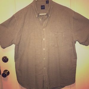 GAP™ Men’s large casual button short sleeve cotton